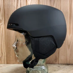 Oakley Mod 1 MIPS Helmet – Black 8 Oakley Mod 1 MIPS Helmet – Black -Surf Snow Style Shop oakley mod1 black 2 1