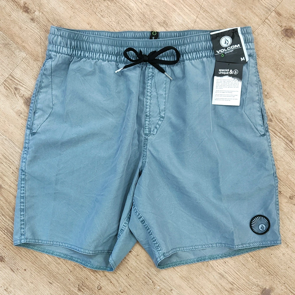 Volcom Center Trunks 17 Abyss 3 Volcom Center Trunks 17 Abyss