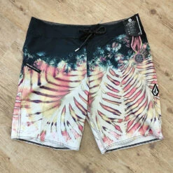 Volcom Mad Wash Mod 19 Boardshorts – Whitecap Grey